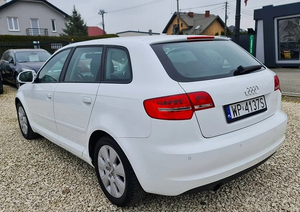 Audi A3 cena 26900 przebieg: 269000, rok produkcji 2010 z Płock małe 466